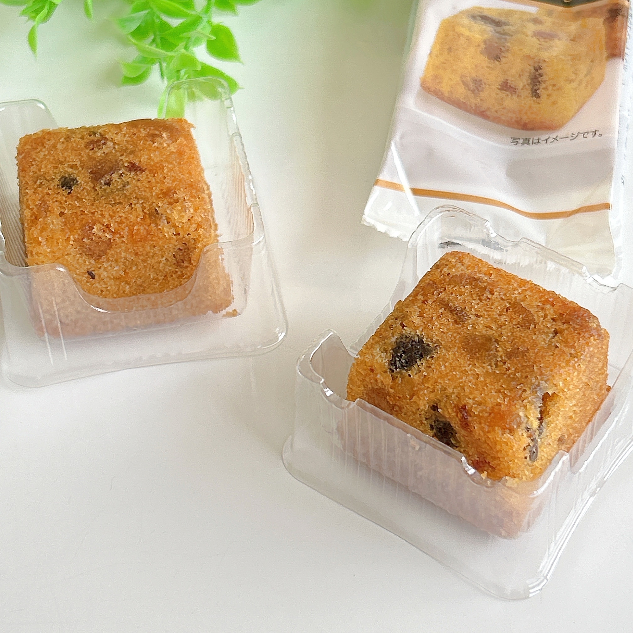 LAWSON（ローソン）の「キューブケーキ フルーツ」