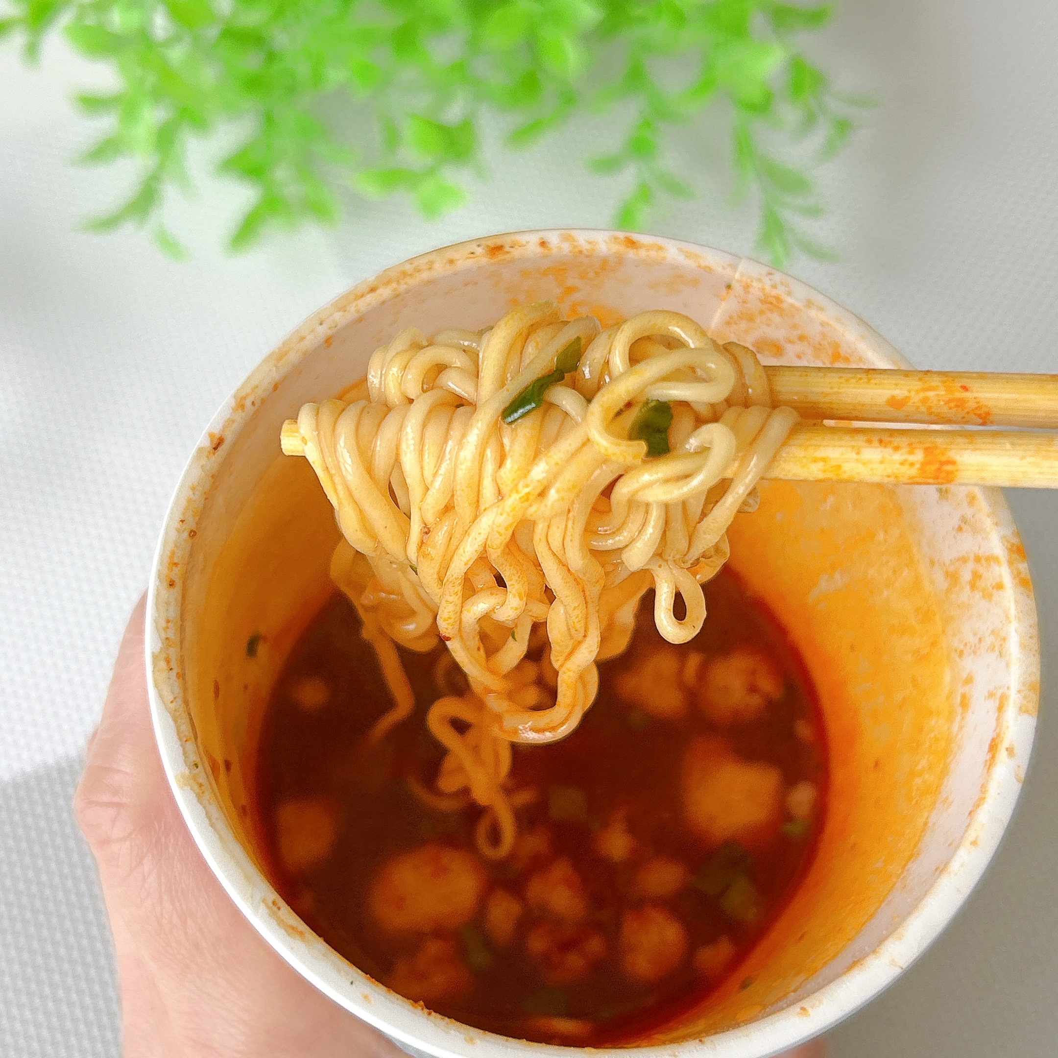 LAWSON(ローソン)の「海鮮チゲラーメン」