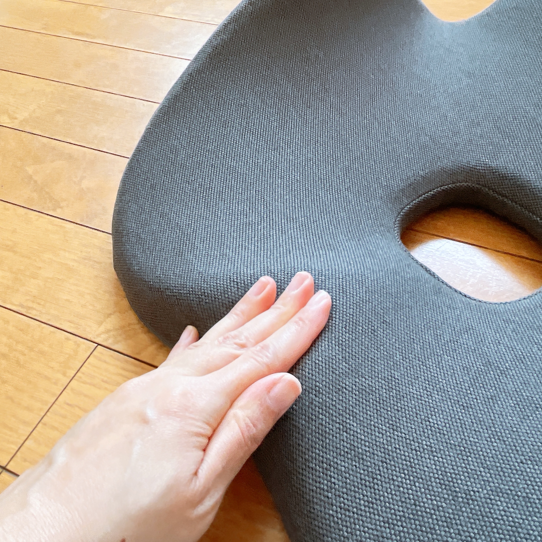 NITORI(ニトリ)の「高反発シートクッション(立体タイプ)」