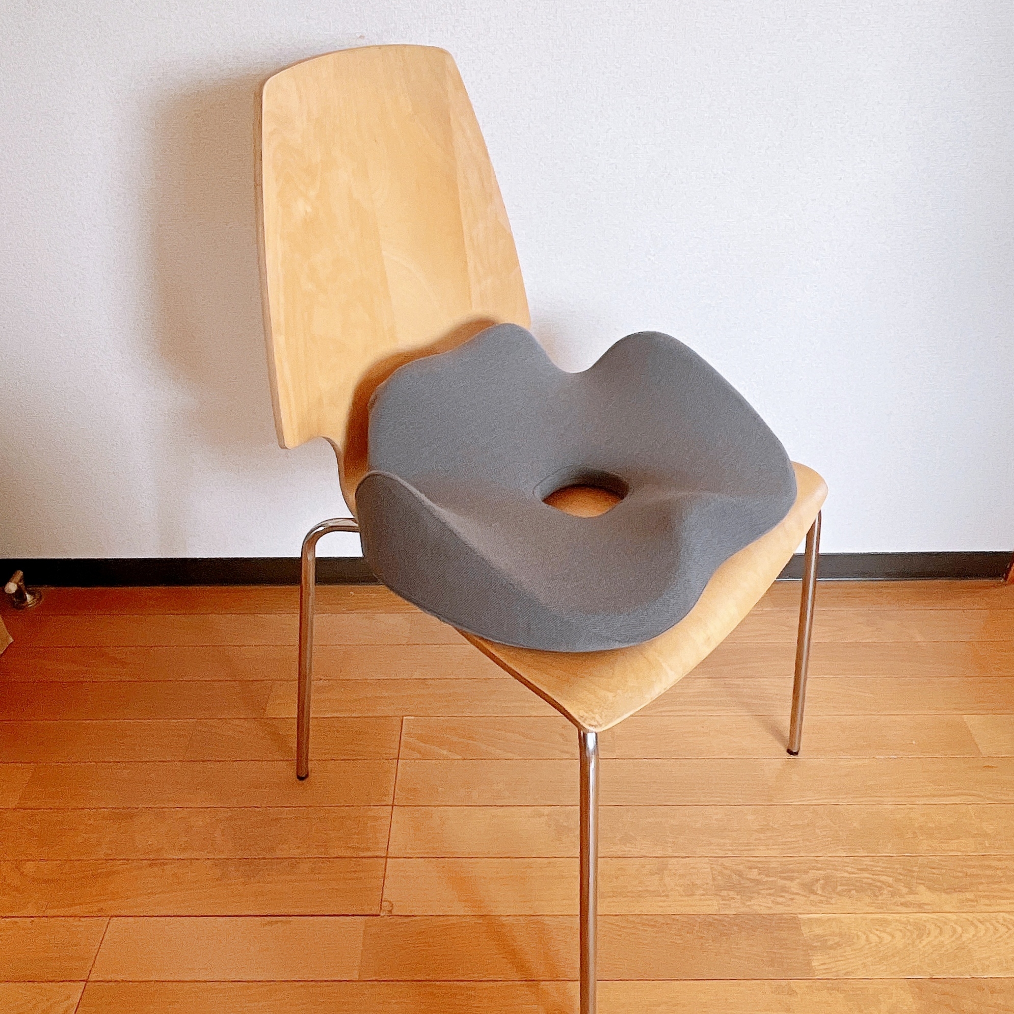 NITORI(ニトリ)の「高反発シートクッション(立体タイプ)」