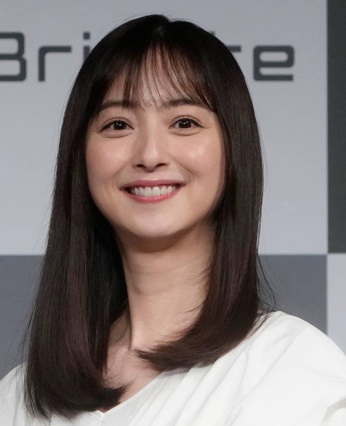 佐々木希さん（時事通信フォト）