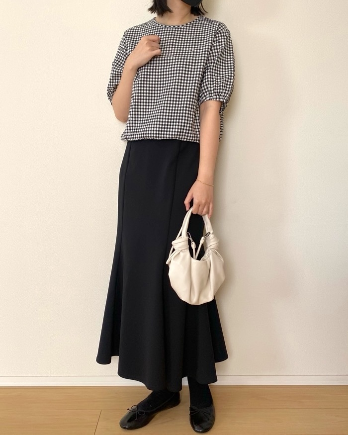 ユニクロの「シアサッカーブラウス/ギンガム/半袖」