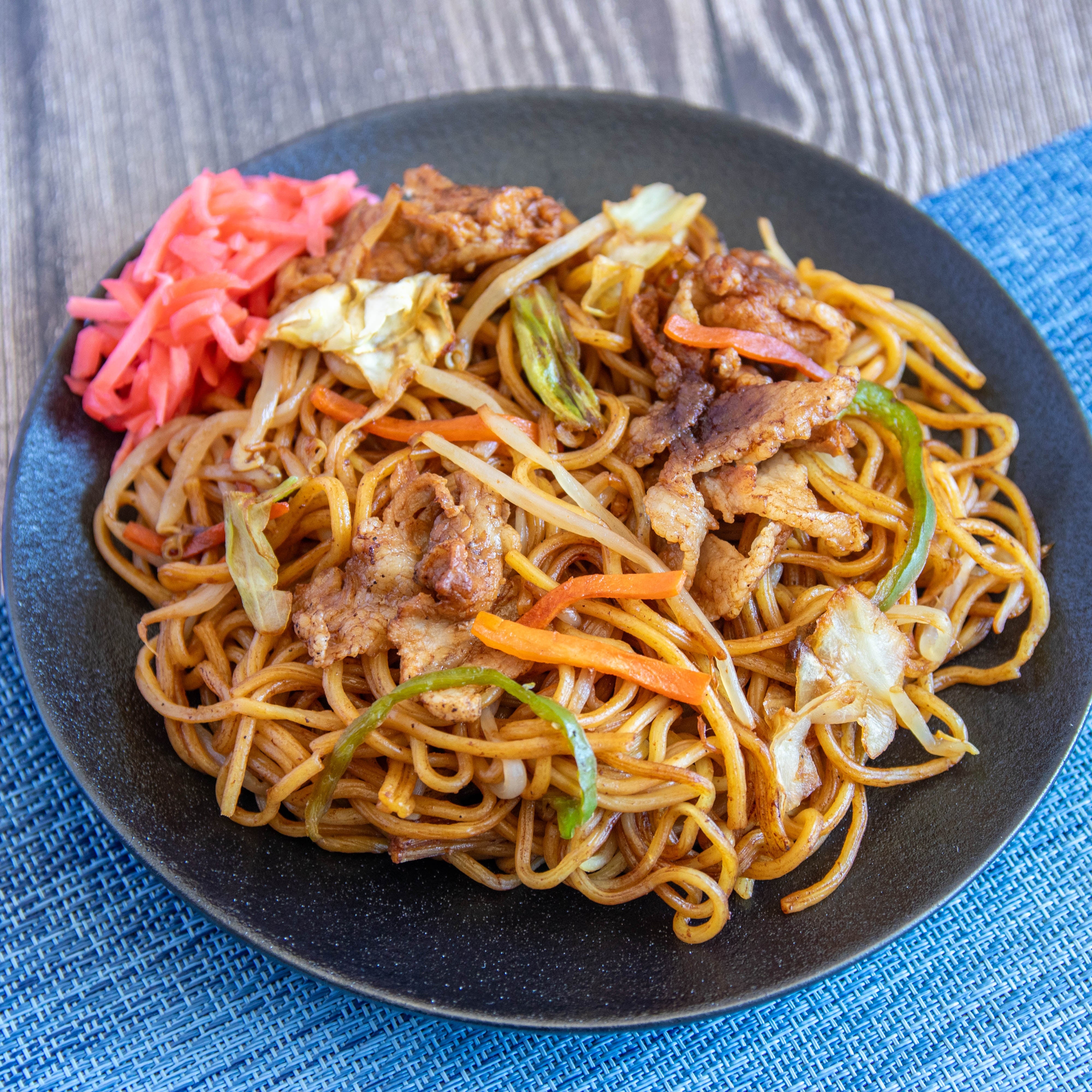 焼きそば、もう焼かない！】人生で1番ラクな焼きそばレシピ・作り方｜Tasty