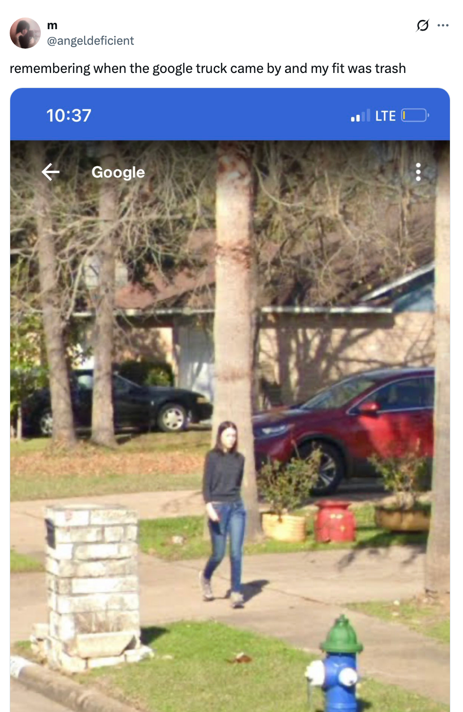 A person in casual clothing walks on a sidewalk, captured by a street-view car. A tweet above humorously comments on outfit choice