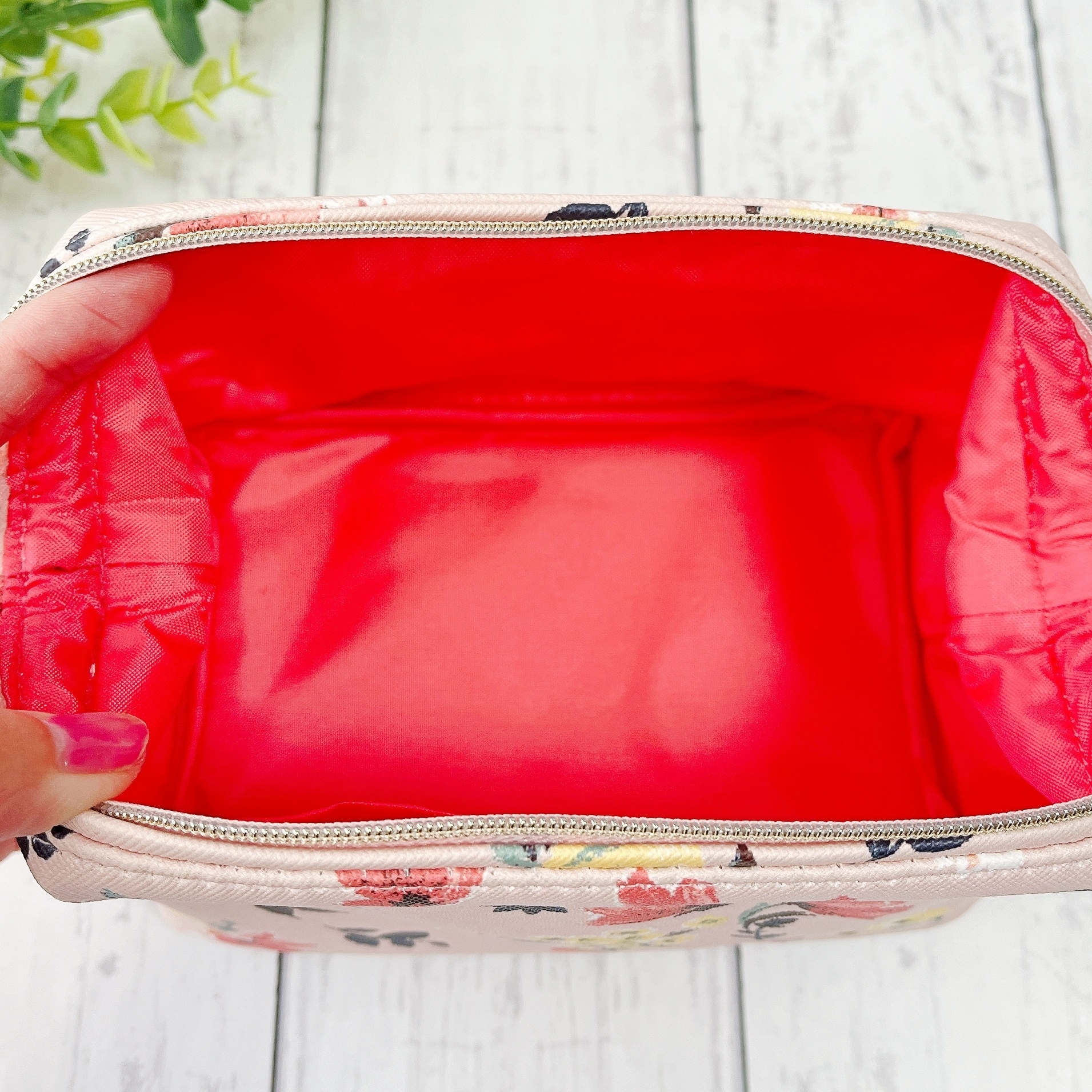 フランフラン「ブロッサム ワイヤーポーチ ライトピンク」