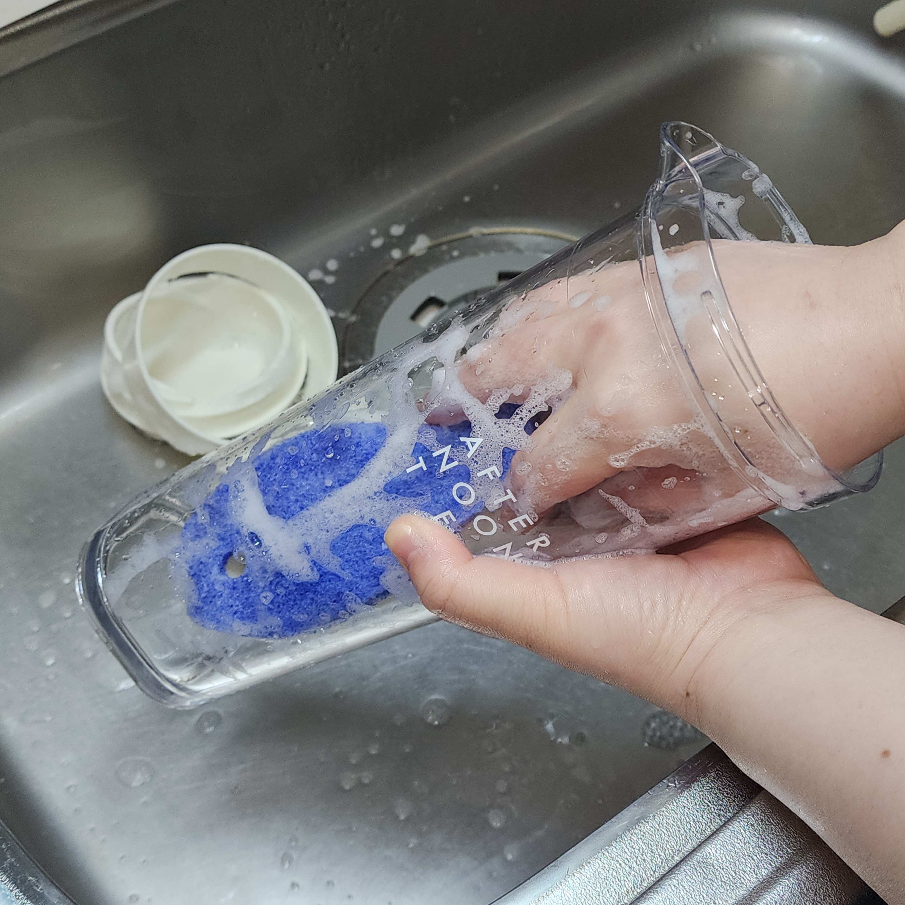 Afternoon Tea(アフタヌーンティー)「ロゴワークス冷水筒 1.1L」