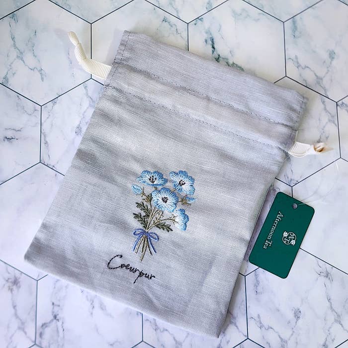 Afternoon Tea(アフタヌーンティー)「花ことば巾着ポーチS/ネモフィラ」