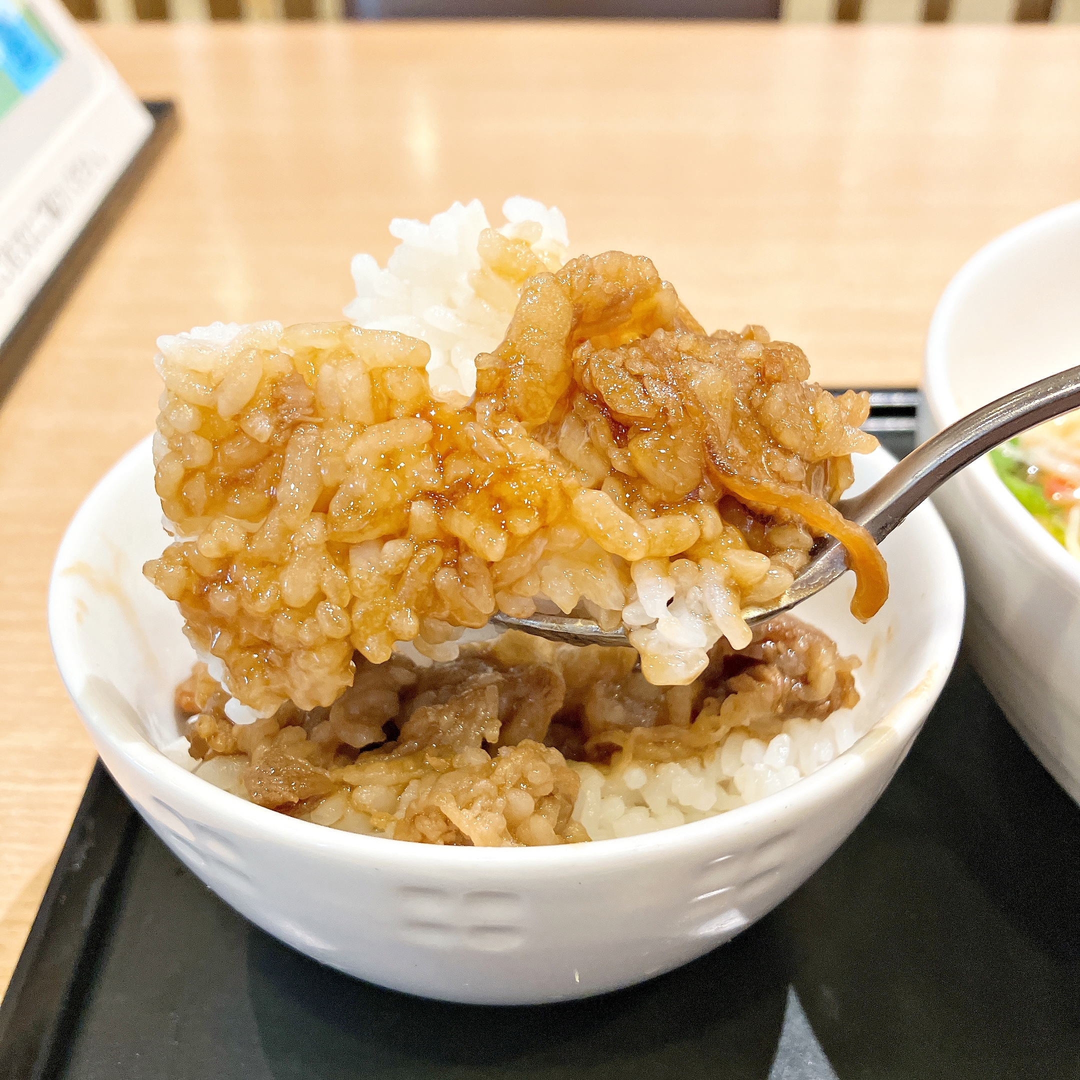 Denny's(デニーズ)の「冷麺風涼み麺とミニ牛カルビ丼」