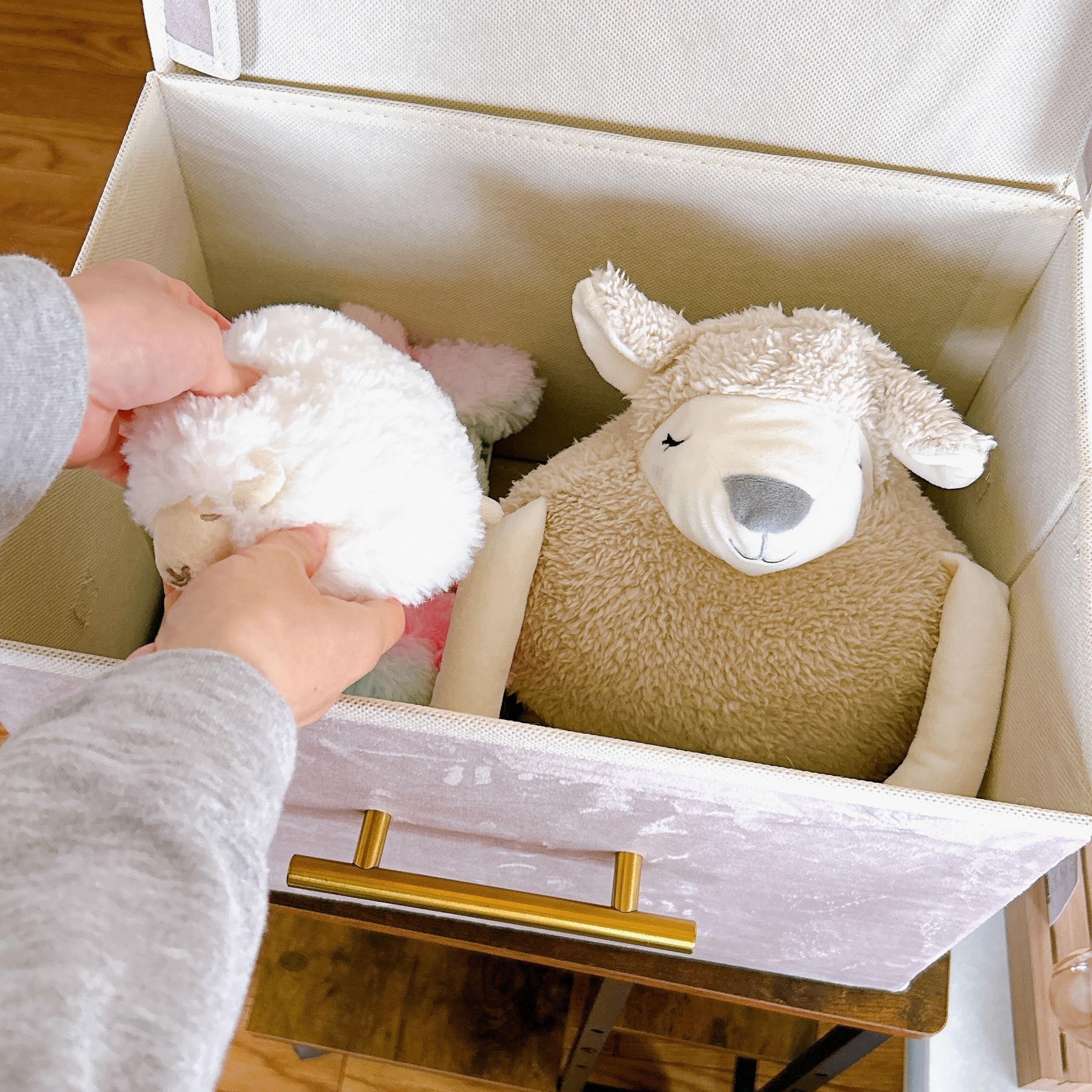 ニトリの「デザインストレージBOX蓋付き(PI)」