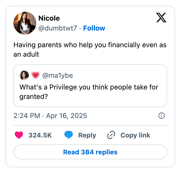 Tweet about the privilege of receiving financial support from parents as an adult, with over 324.5K likes