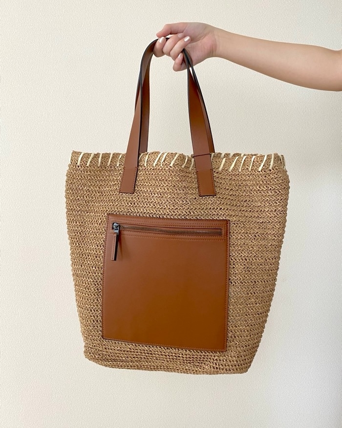 ☆ドイツ発*ZARA*新作*RAFFIA EFFECT トートバッグ☆ 一目惚れして、即購入…!ZARA新作の「大容量トートバッグ