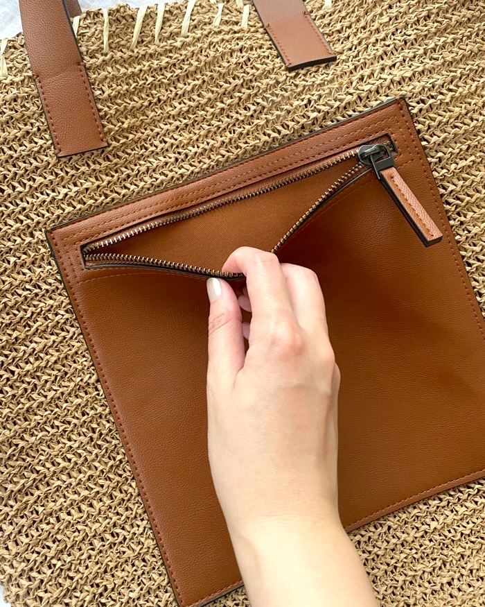 ☆ドイツ発*ZARA*新作*RAFFIA EFFECT トートバッグ☆ 一目惚れして、即購入…!ZARA新作の「大容量トートバッグ