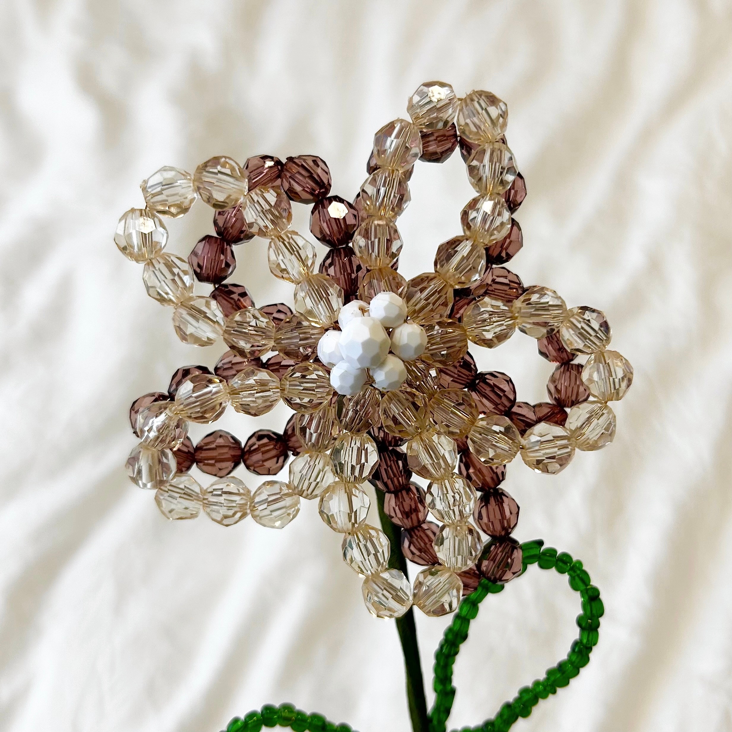 3COINS（スリーコインズ）の「ビーズフラワー」