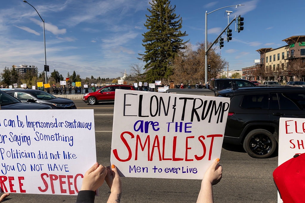 Elon and Trump are the smallest men to ever live