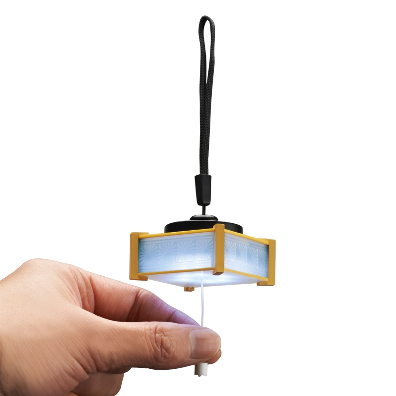 ばあちゃんちのでんき ストラップ 点灯(株式会社キタンクラブ)