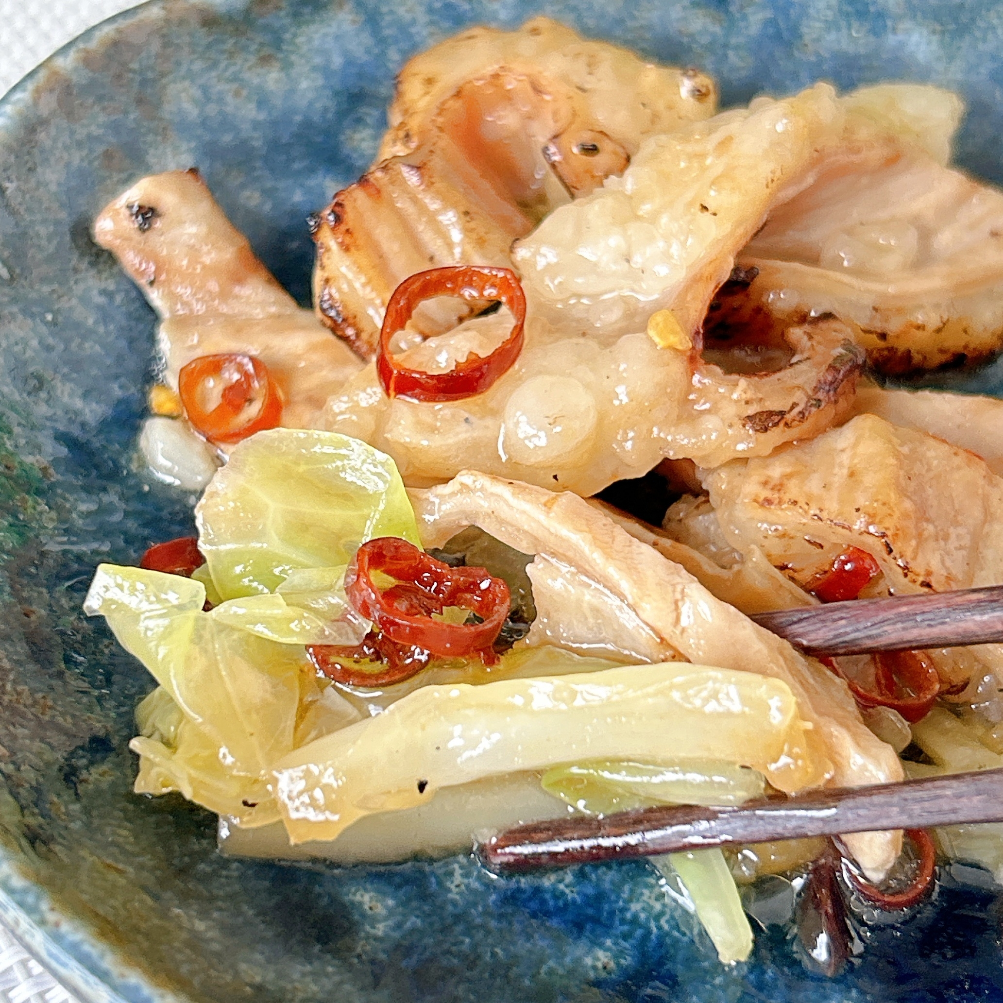 LAWSON（ローソン）の「牛塩ホルモン焼」