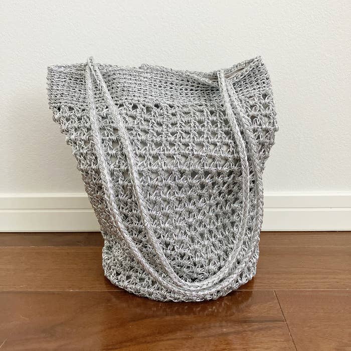 Honeys(ハニーズ)の「マクラメトートバッグ」