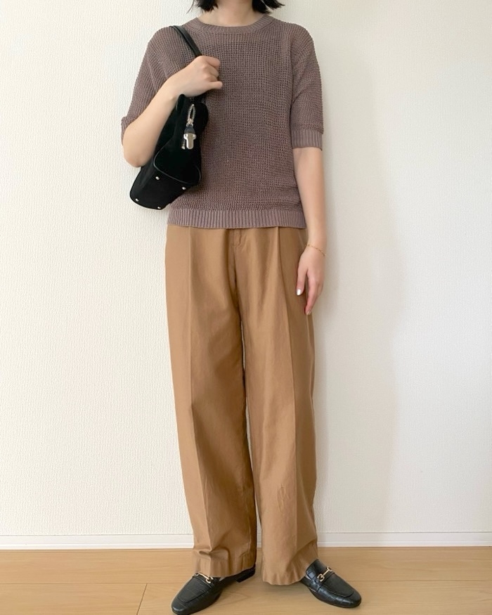 無印良品の「婦人 ヘンプ混メッシュ五分袖セーター」