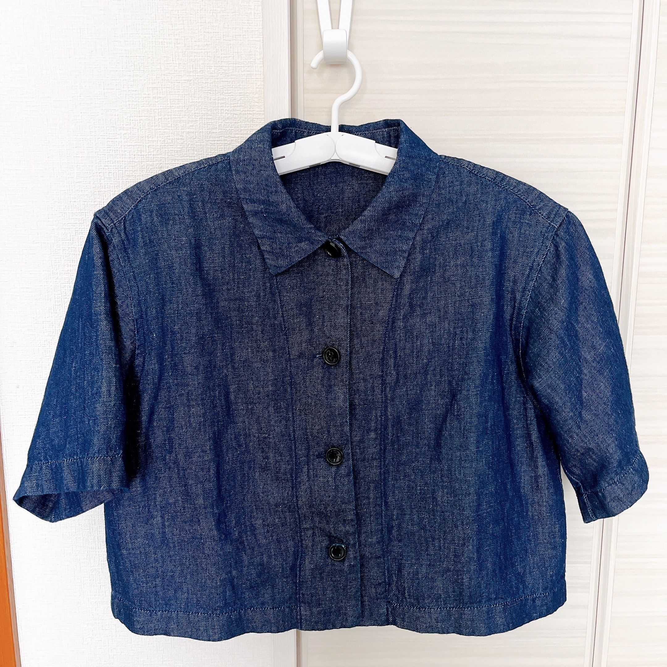 3COINSの「折りたたみハンガー3本セット」