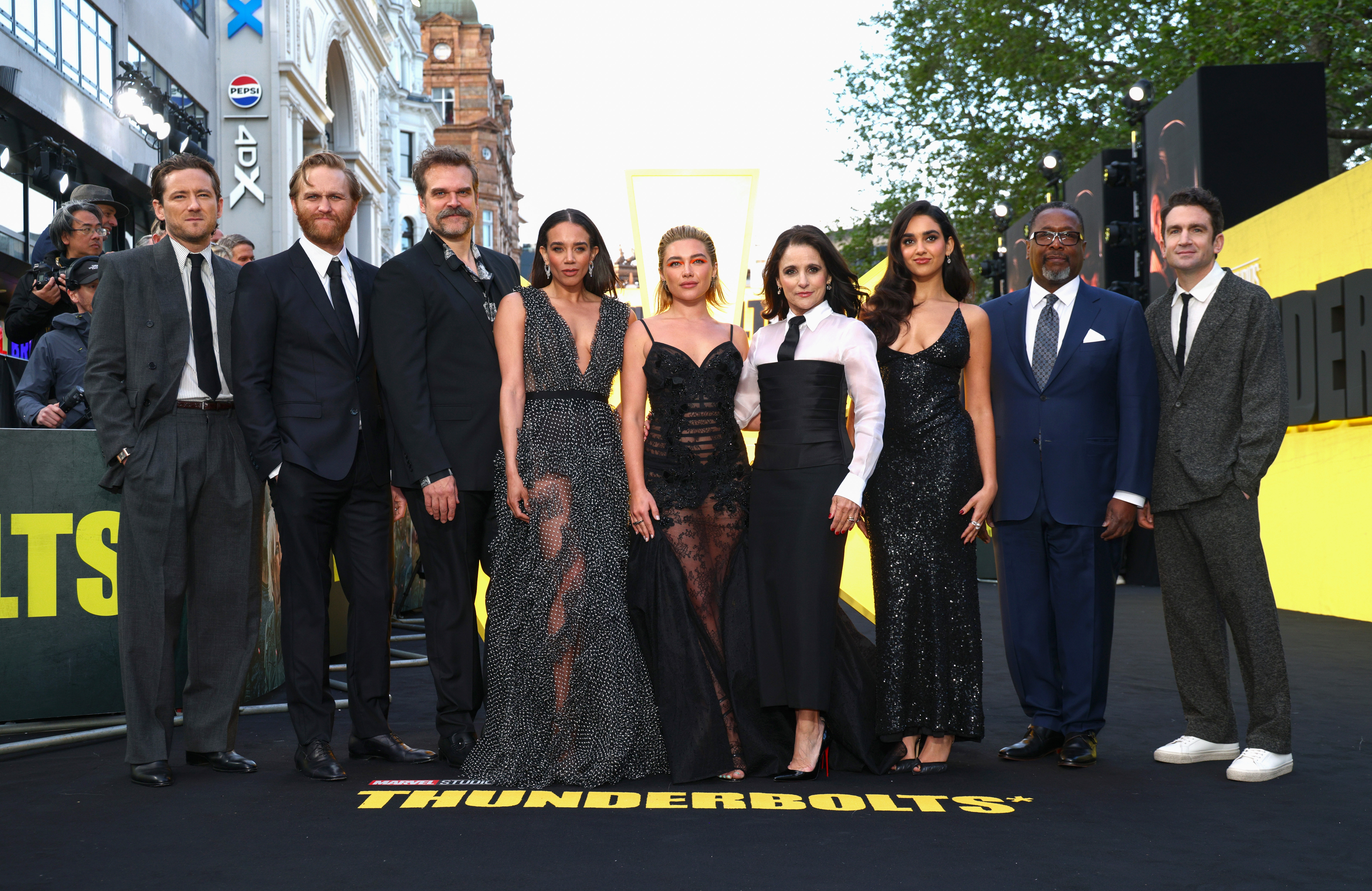 The cast of Thunderbolts posing together at a premiere