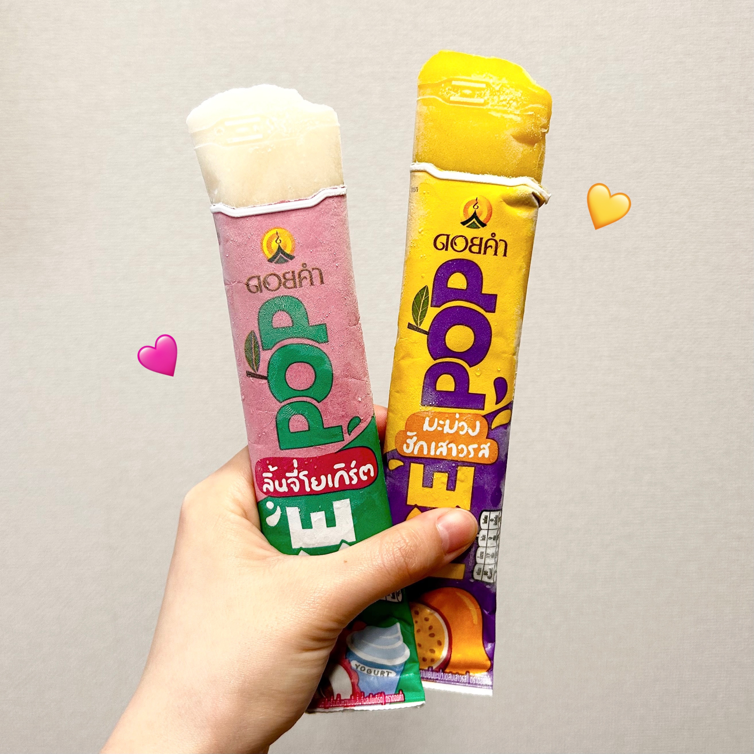KALDI（カルディ）で見つけた「ドイカム アイスポップ ライチヨーグルト 85ml」と「ドイカム アイスポップ マンゴー＆パッションフルーツ 85ml」