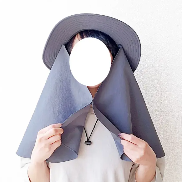 無印良品の「UVカット 日陰を持ち歩く サファリハット」