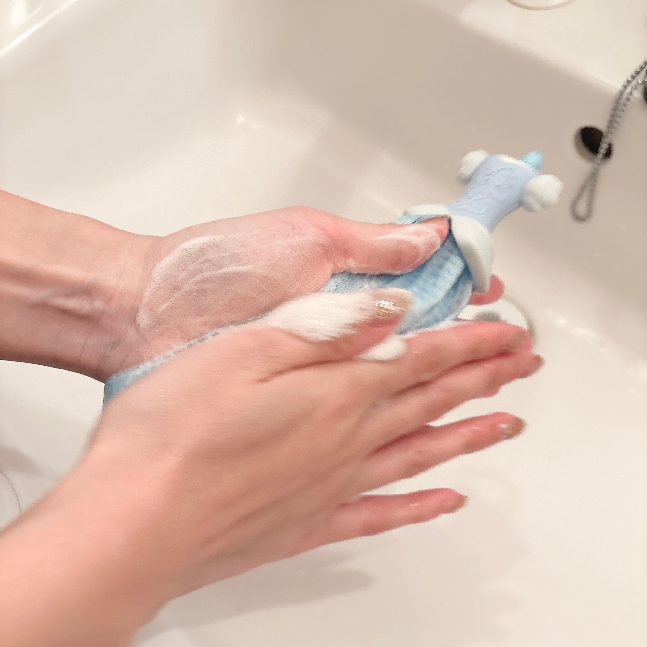 ディズニーランドで見つけた「洗顔ネット シンデレラ」