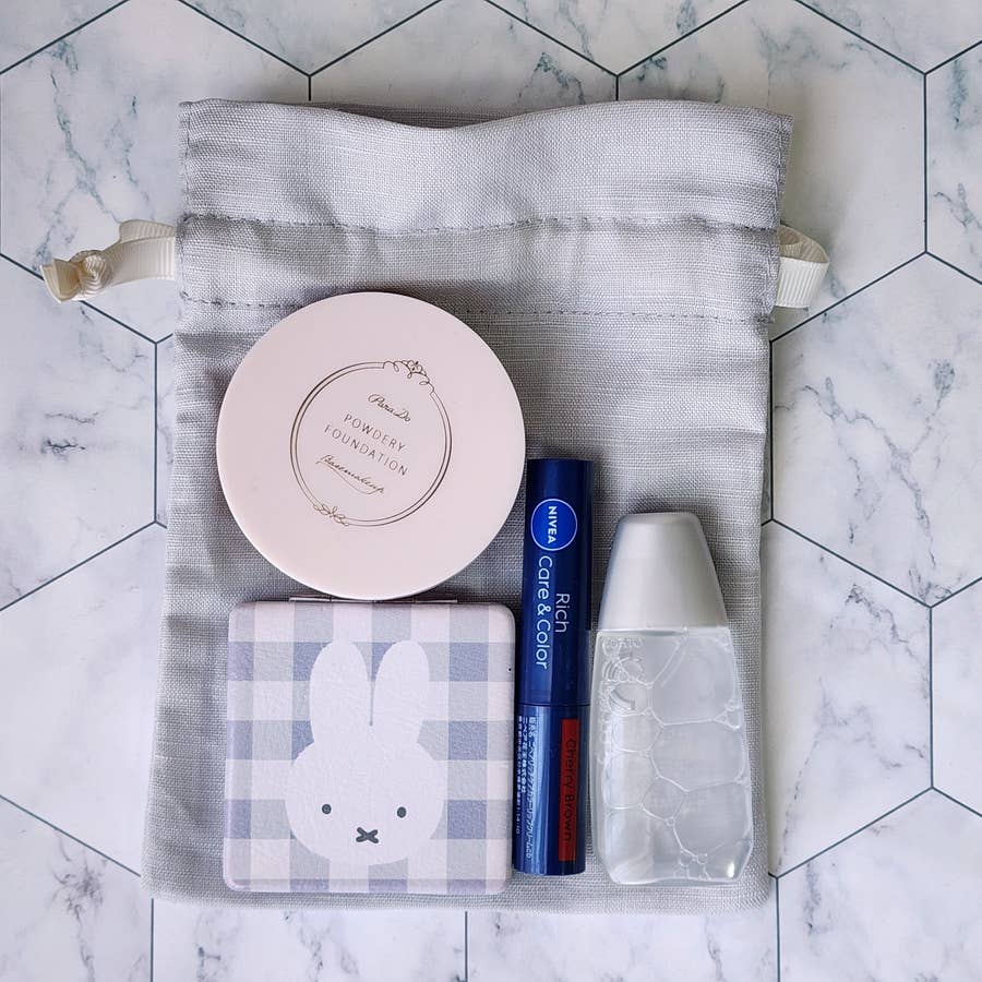 お買い得♡お揃い リバティ苺チャーム付 ダブルリボン くるみボタン 3  