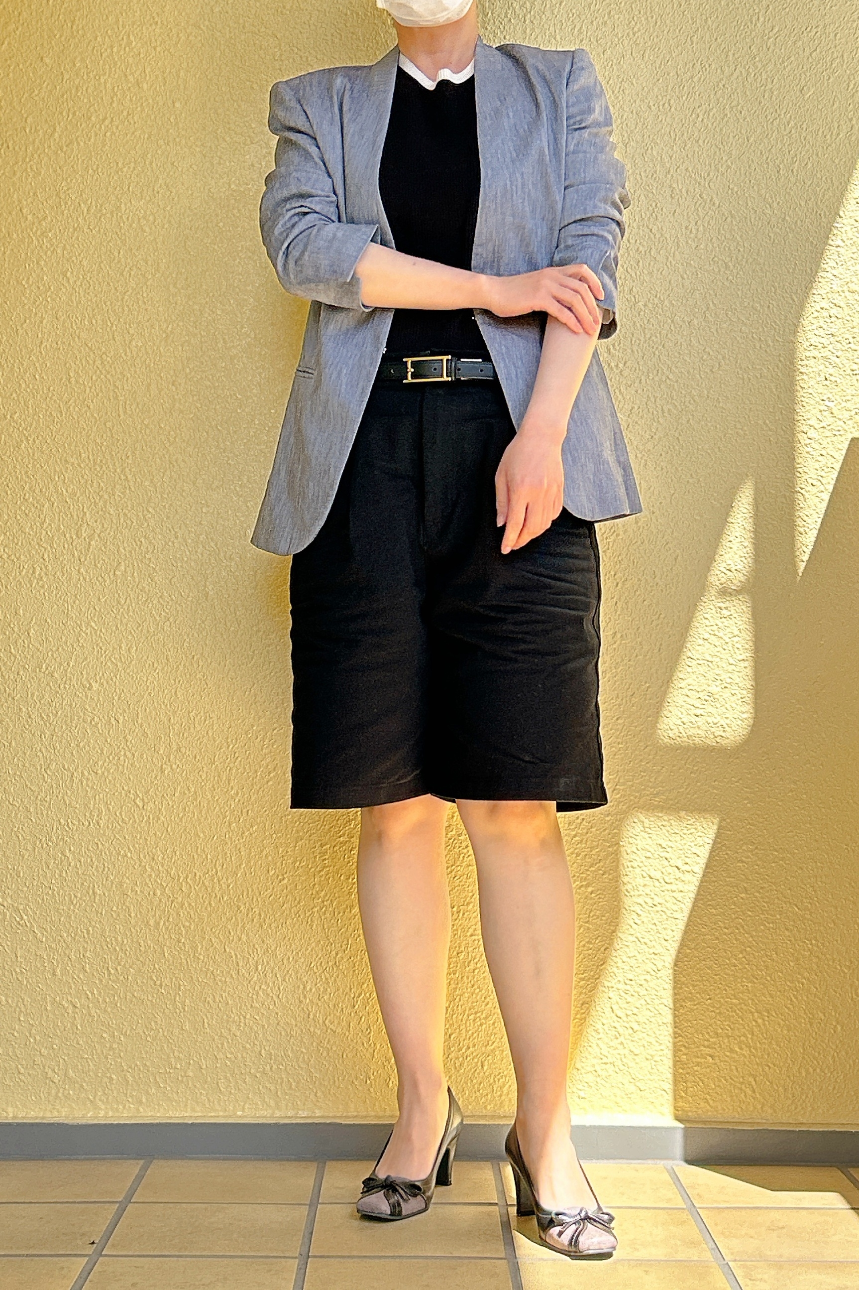 無印良品の「婦人 ムラ糸 チノタックハーフパンツ」