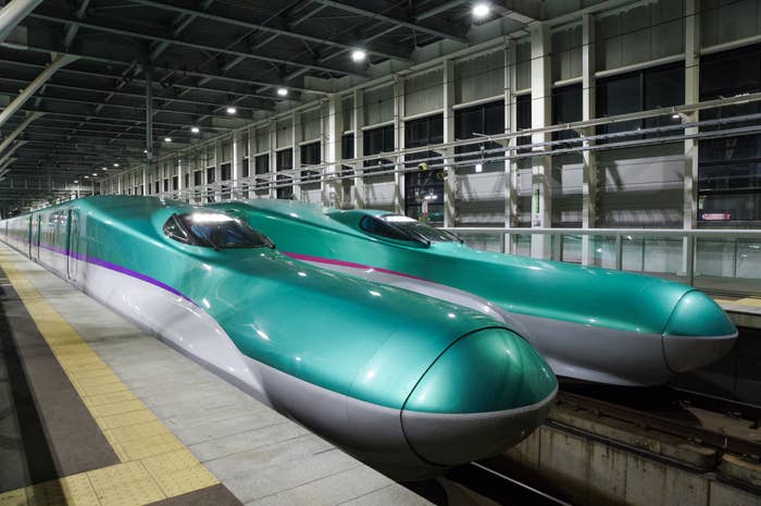 E5系新幹線(Takashi Nakano / Getty Images)