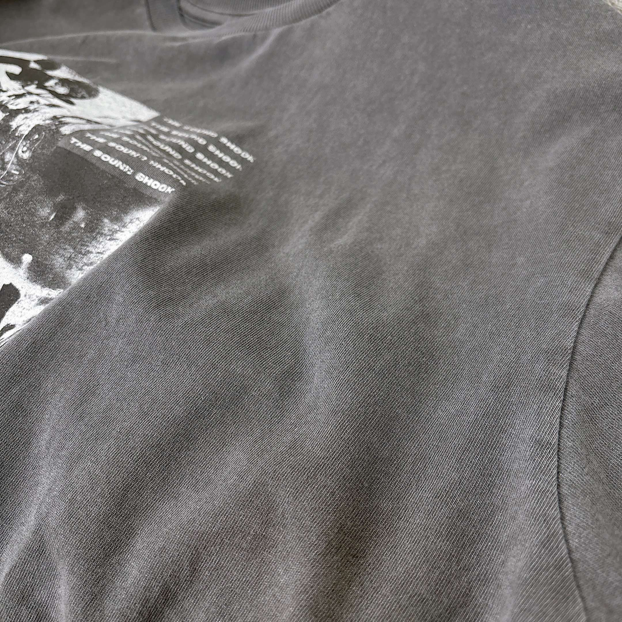 ニコアンド「布帛コンビフリルロックTシャツ」