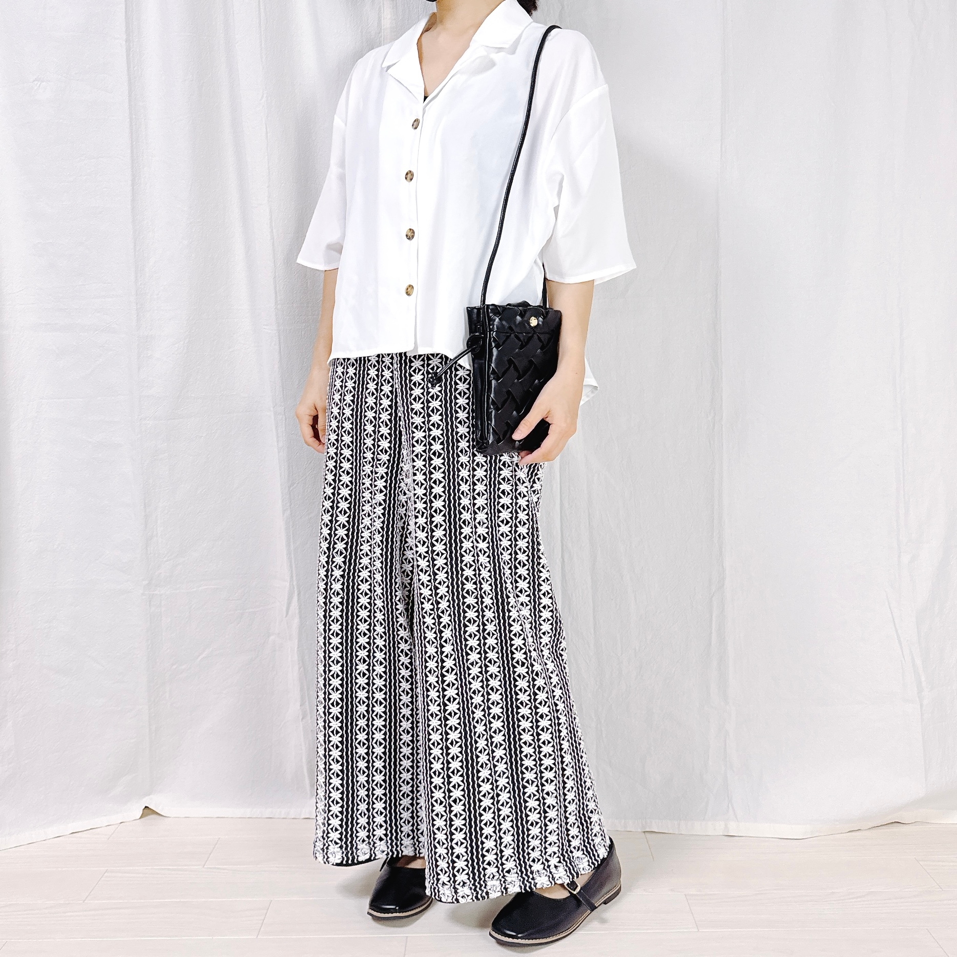 しまむらの「レースSTガラワイドP」