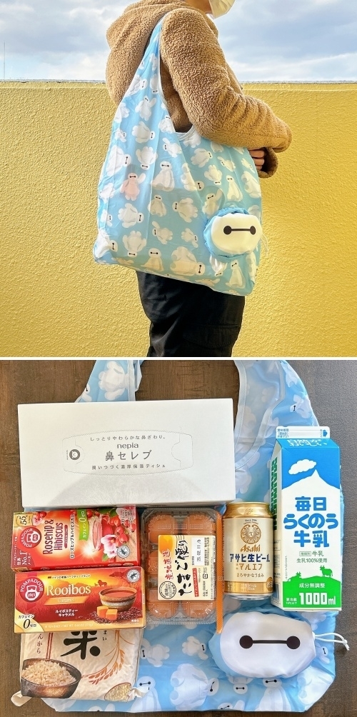 上部:ぬいぐるみ柄バッグを持つ人物。下部:バッグに紅茶、ジュース、プリン、牛乳が入る。