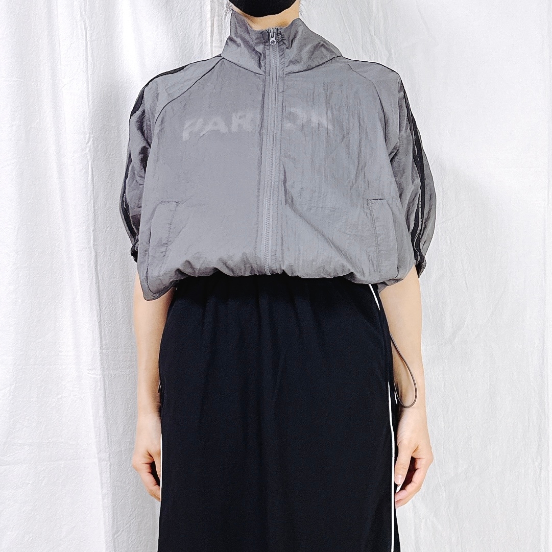 しまむらの「ナイロンラインブルゾン」