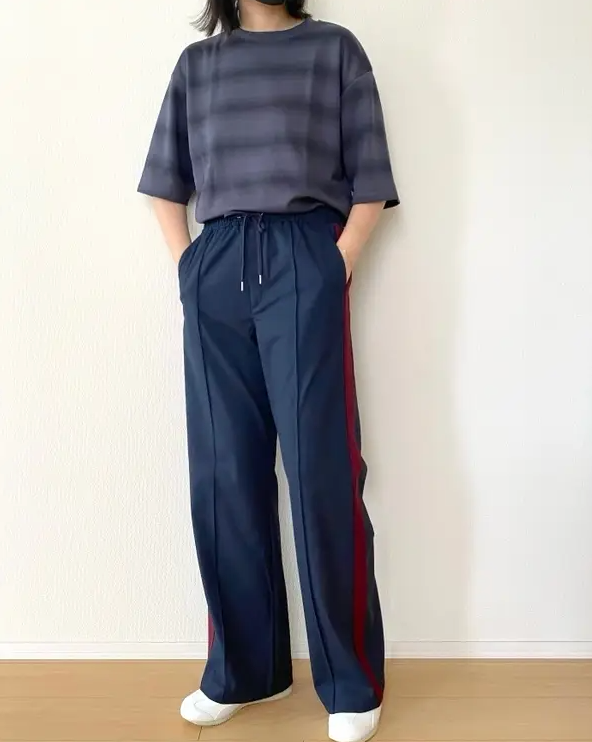 ユニクロの「エアリズムコットンオーバーサイズボーダーTシャツ」