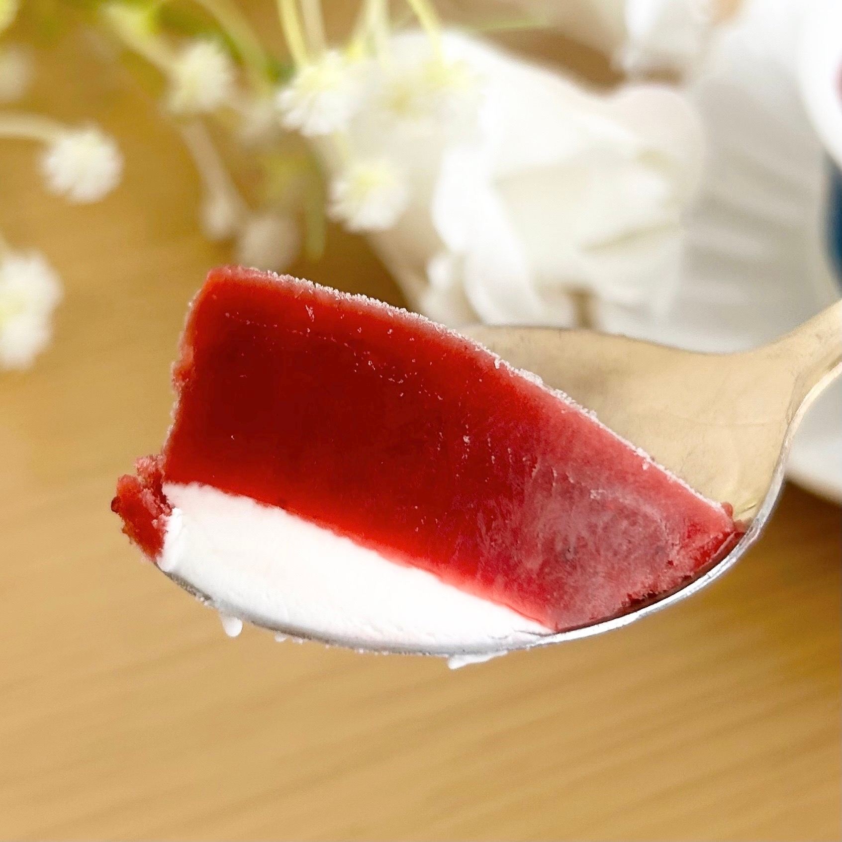 FamilyMart(ファミリーマート)の「ロッテ クリームチーズアイス~Kiri®クリームチーズ使用~」