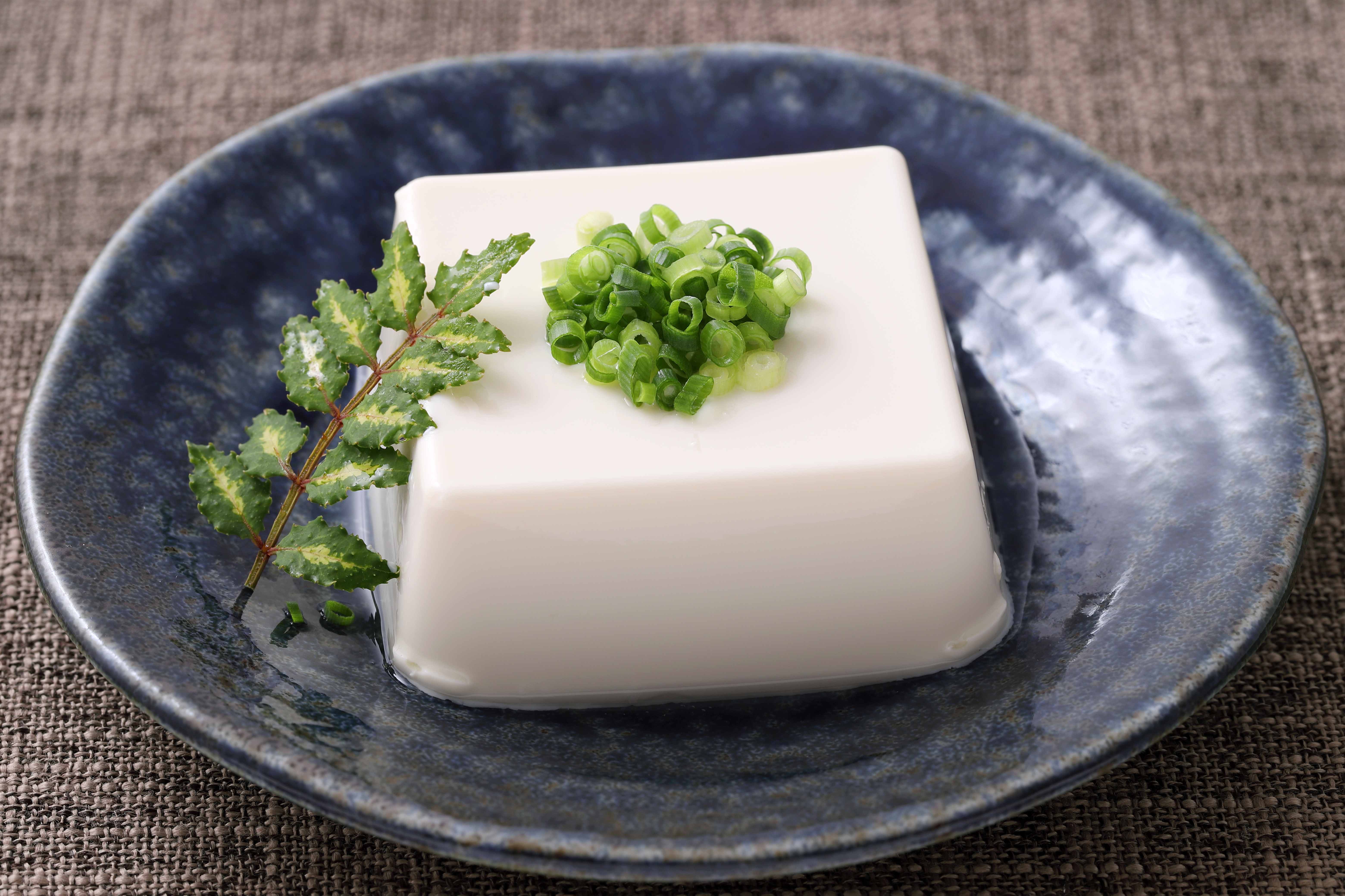 豆腐のイメージ画像（Akiyoko / Getty Images）