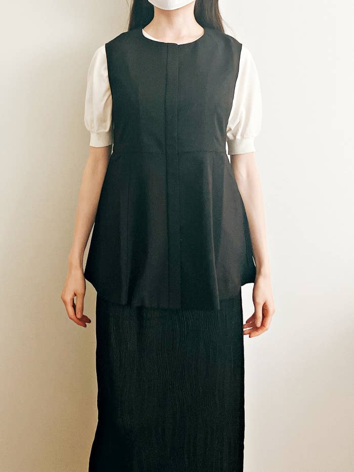 Honeys(ハニーズ)の「ペプラムジレ」