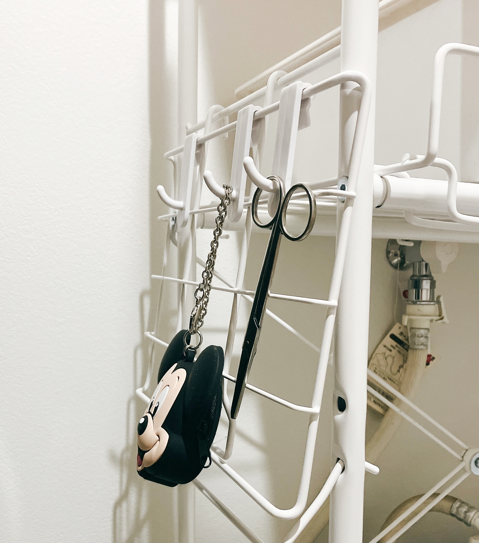 ニトリの「洗濯機ラック（DK003 ホワイト）」