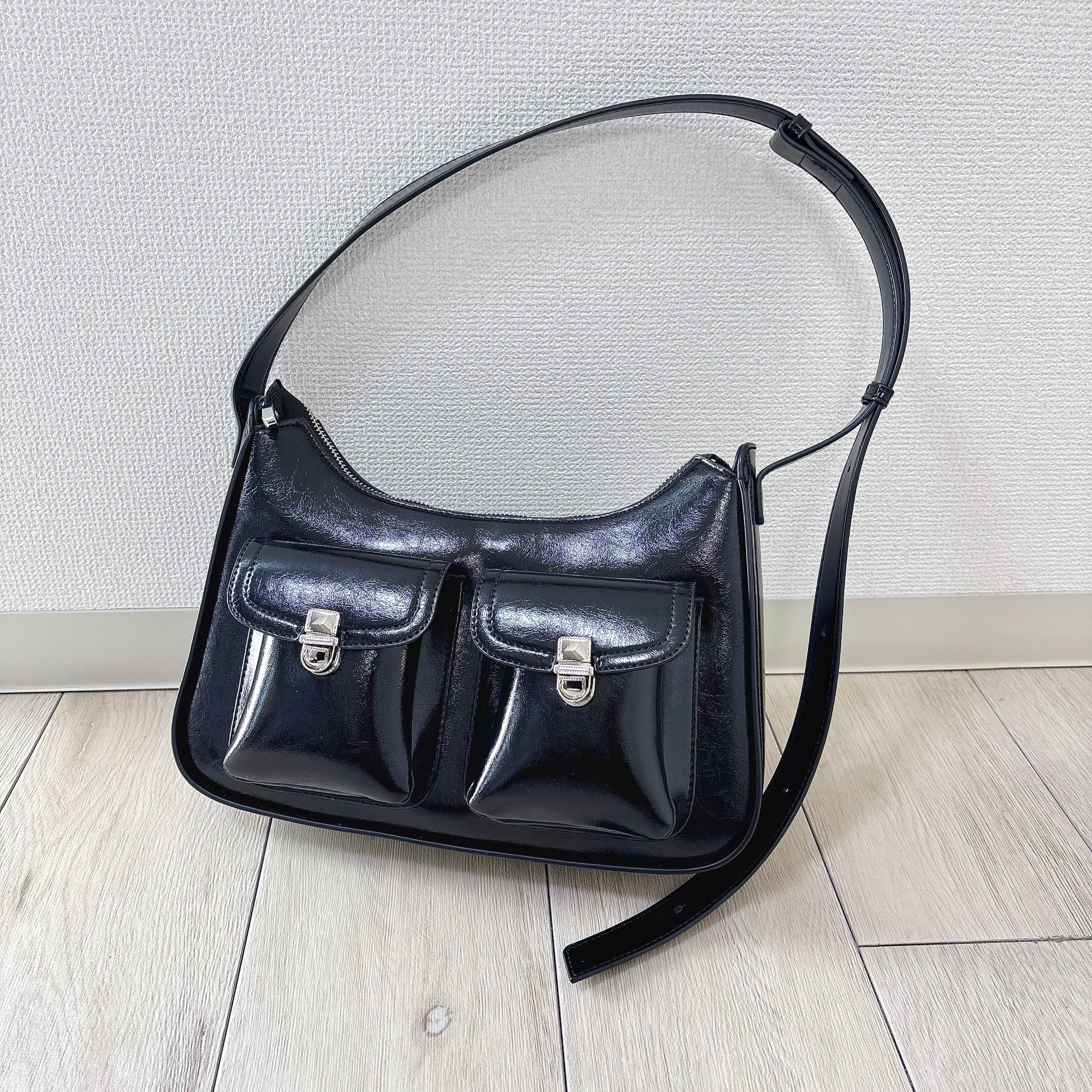 「Wポケットショルダーバッグ［tiny tiny（ティニーティニー）］」