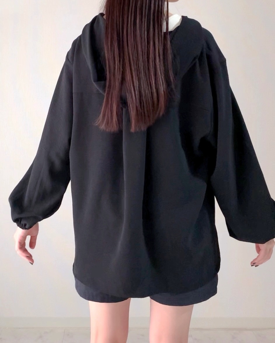 しまむらの「TT*PENフーディーTU」