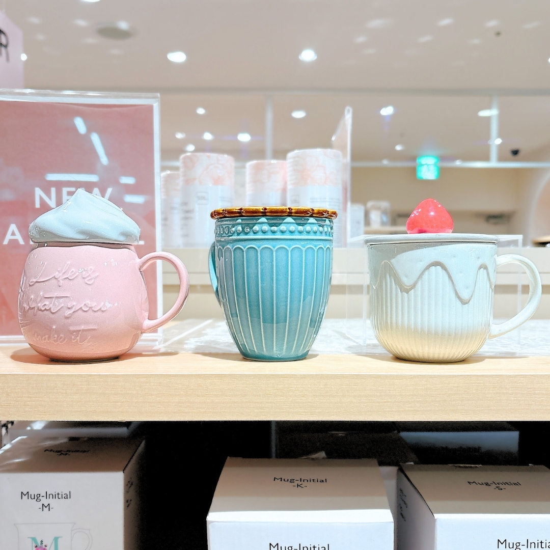 THREEPPY(スリーピー)「ふた付マグ(ホイップクリーム型)」