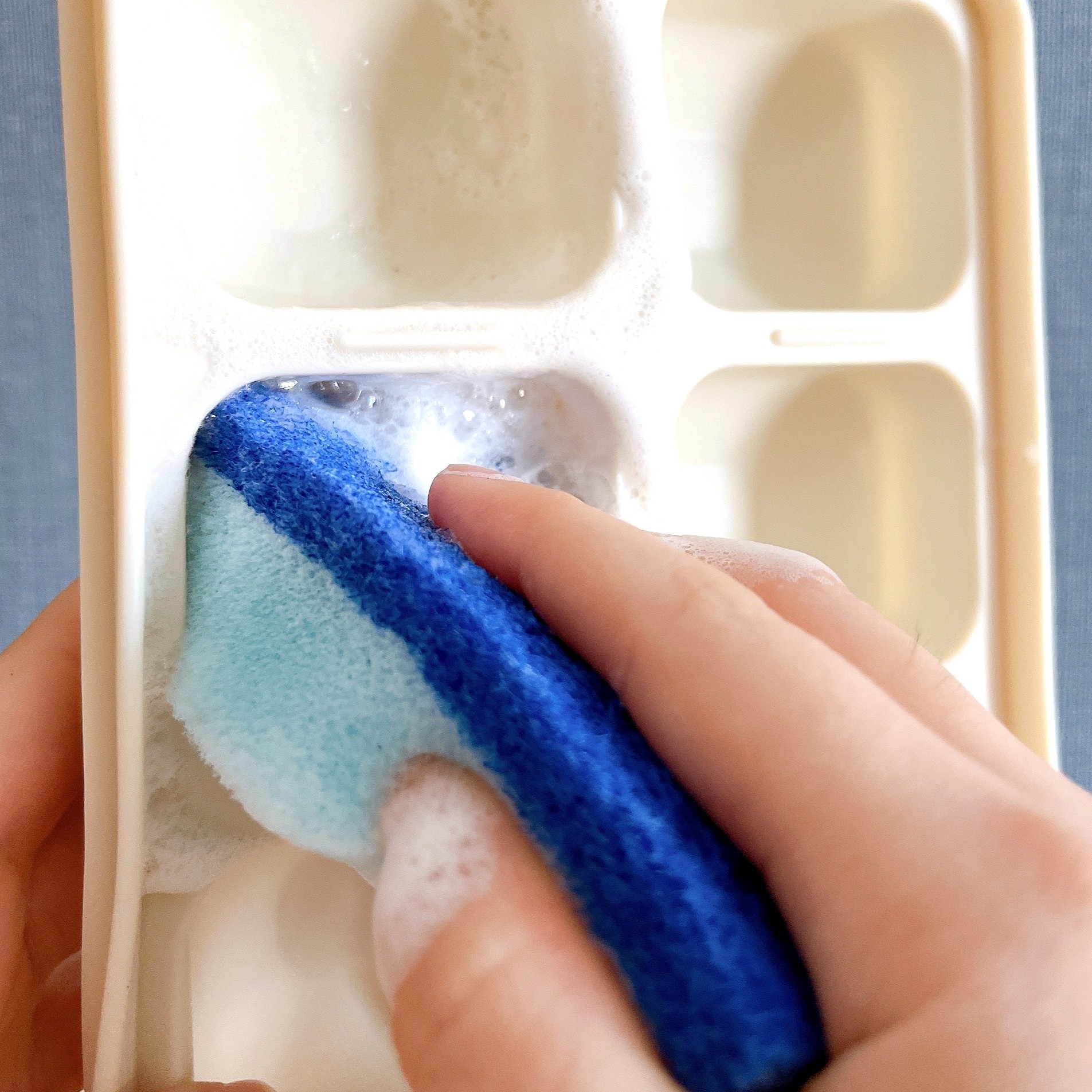 3COINSの「シリコーン冷凍小分けトレイ/KITINTO」