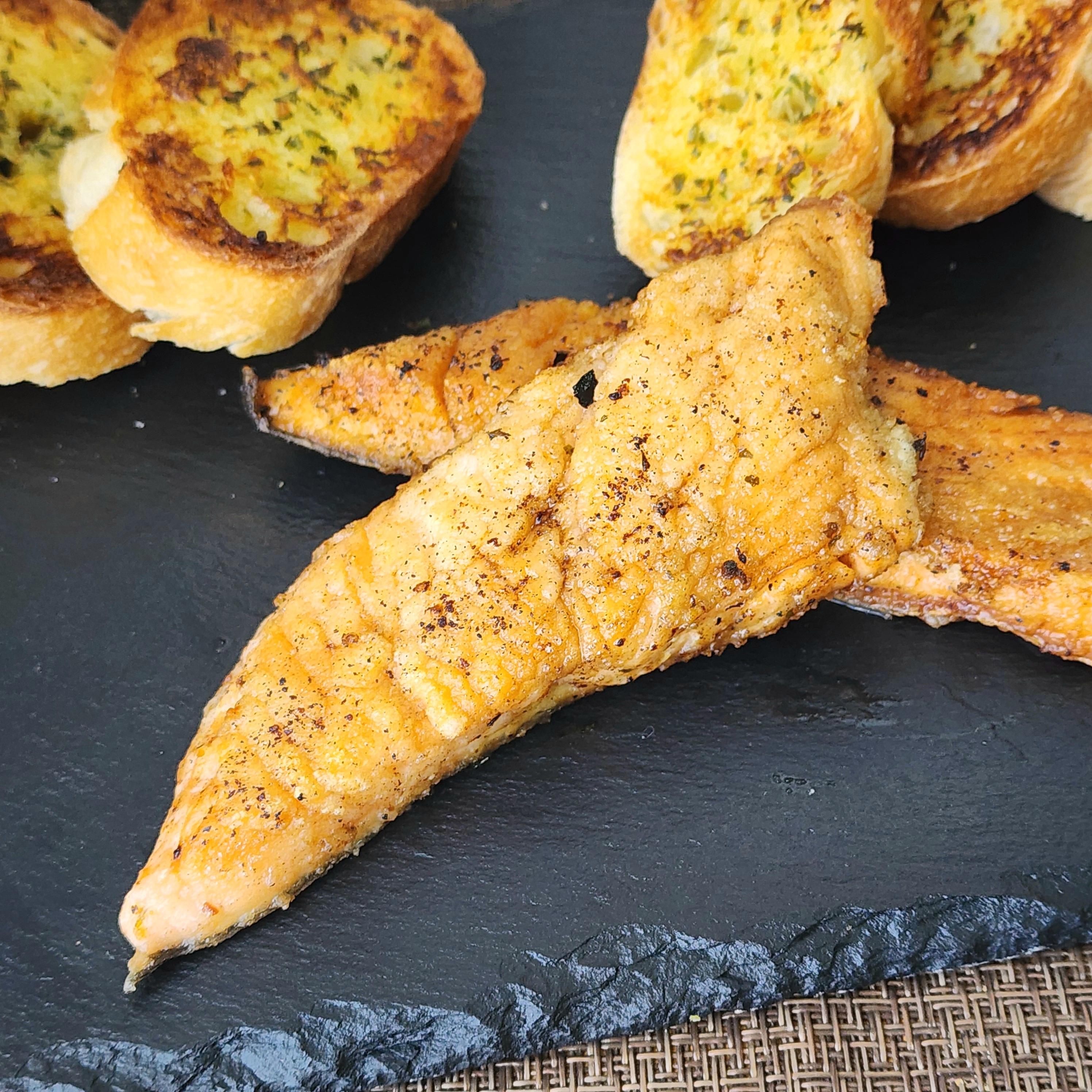 ドン・キホーテ「情熱価格 ましまし塗るガーリック」