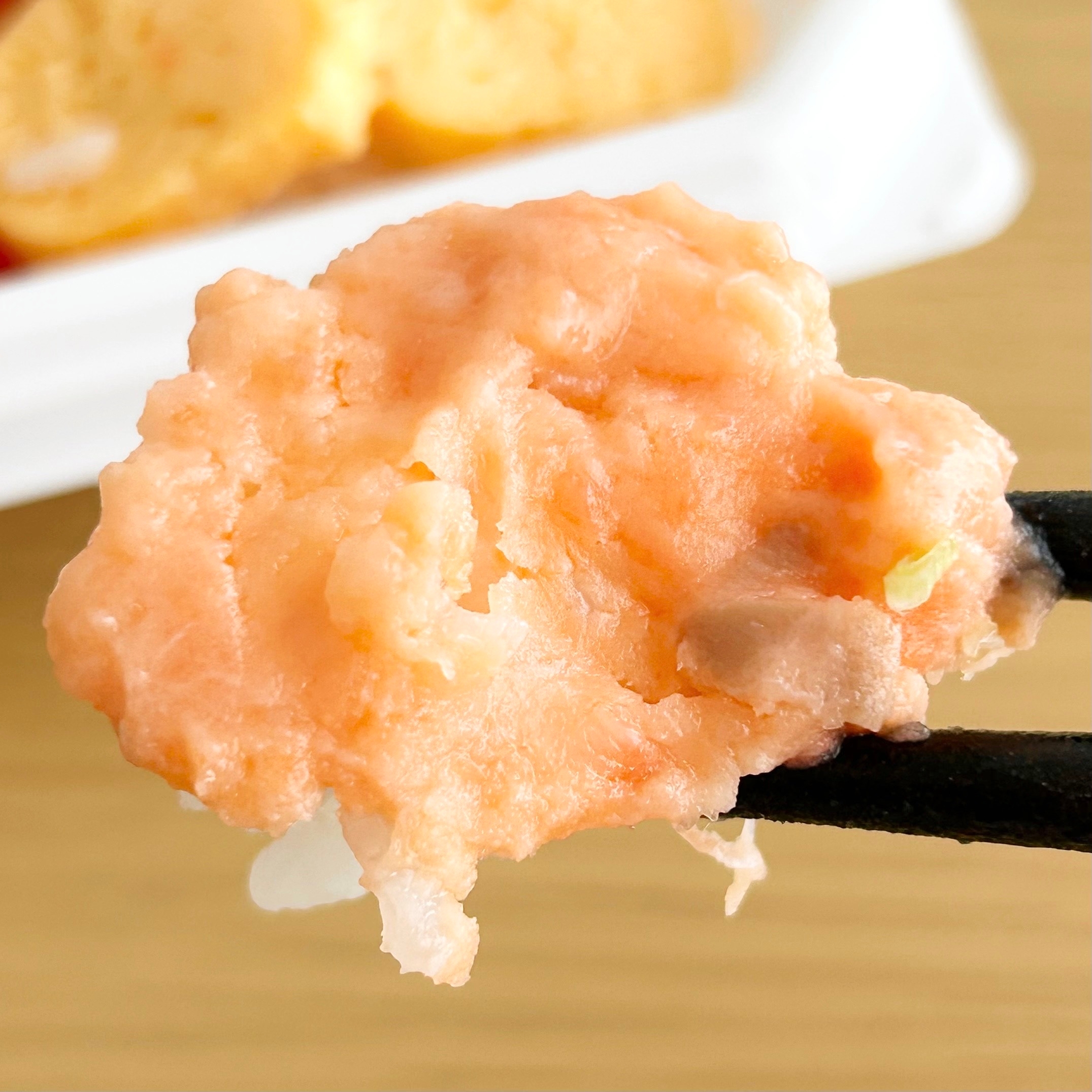 FamilyMart(ファミリーマート)の「サーモンまぐろ丼」