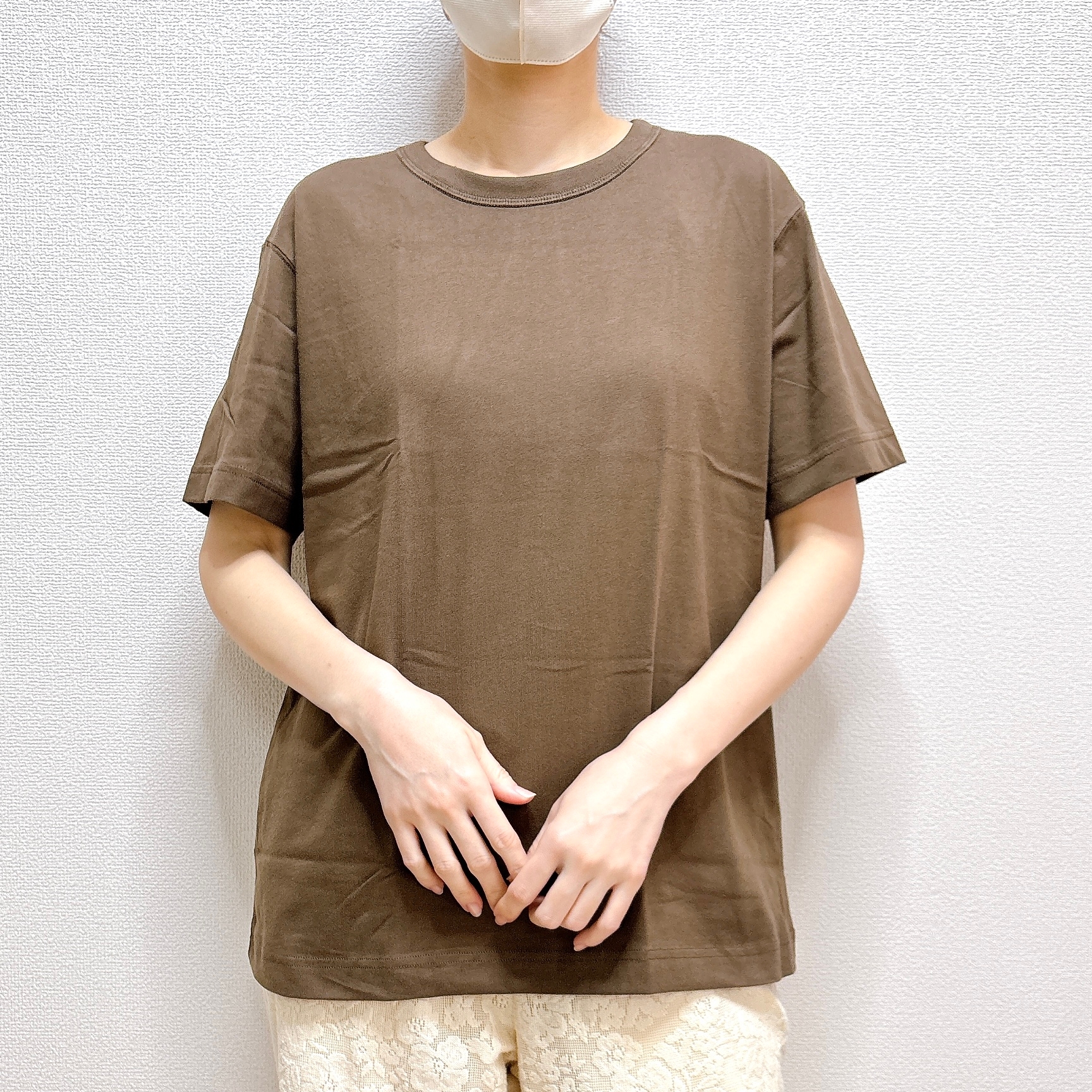 FamilyMart（ファミリーマート）「アウターTシャツ ブラウン」