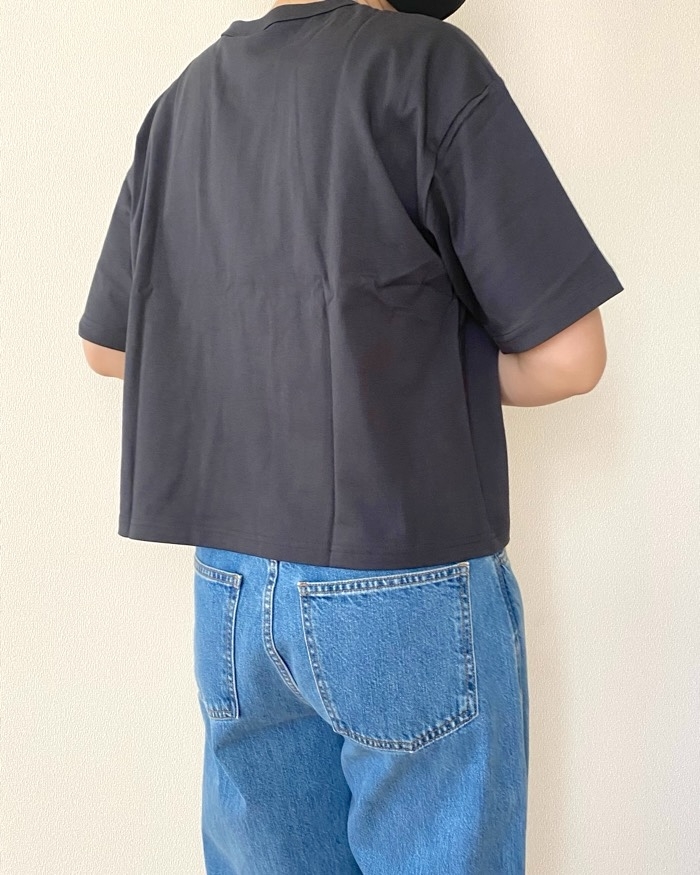 GUの「グラフィックT Haribo」