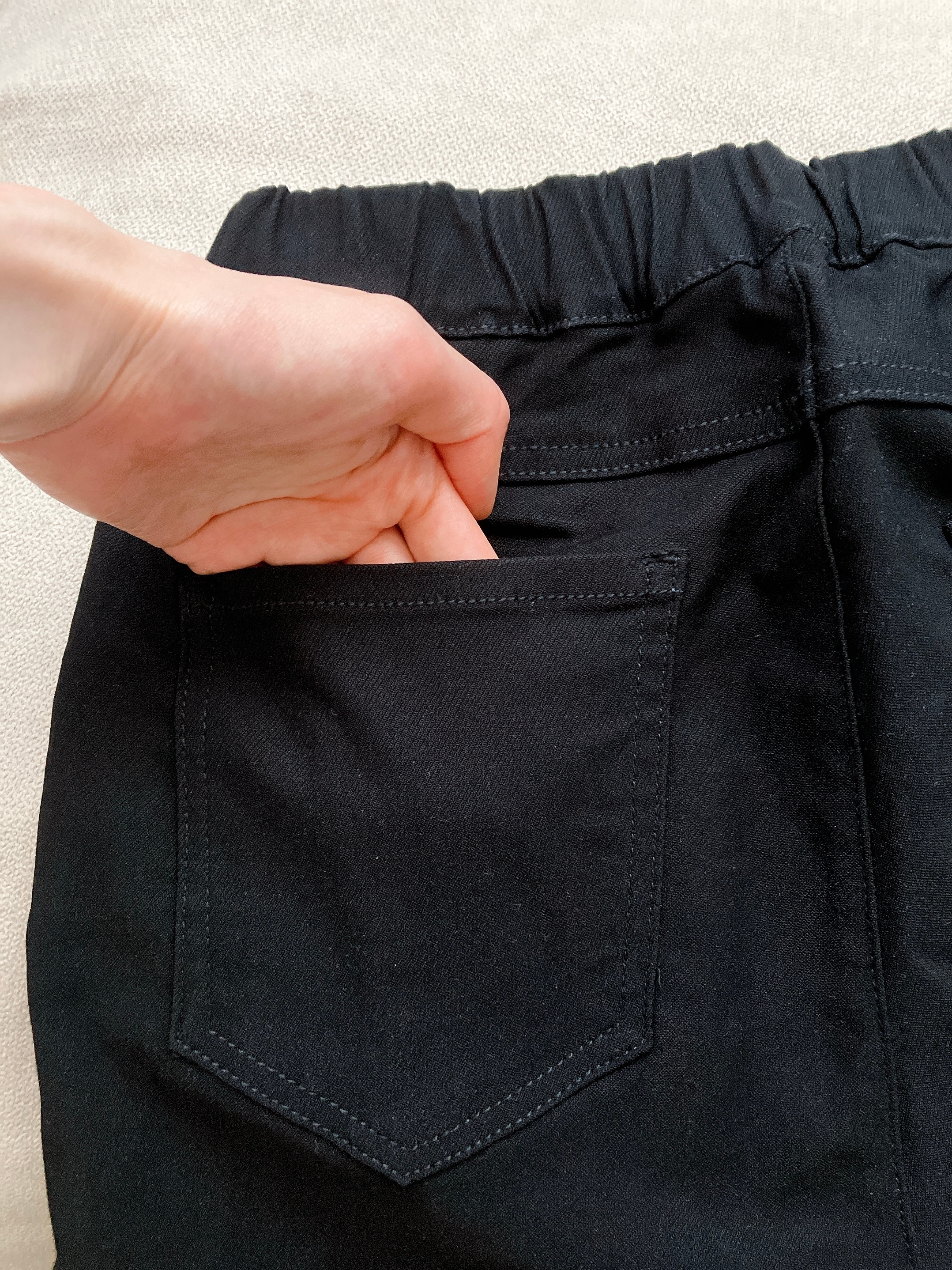 Honeys(ハニーズ)の「ストレッチパギンス(股下68cm)」