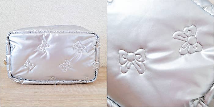 3coins「メタリックリボンポーチ」