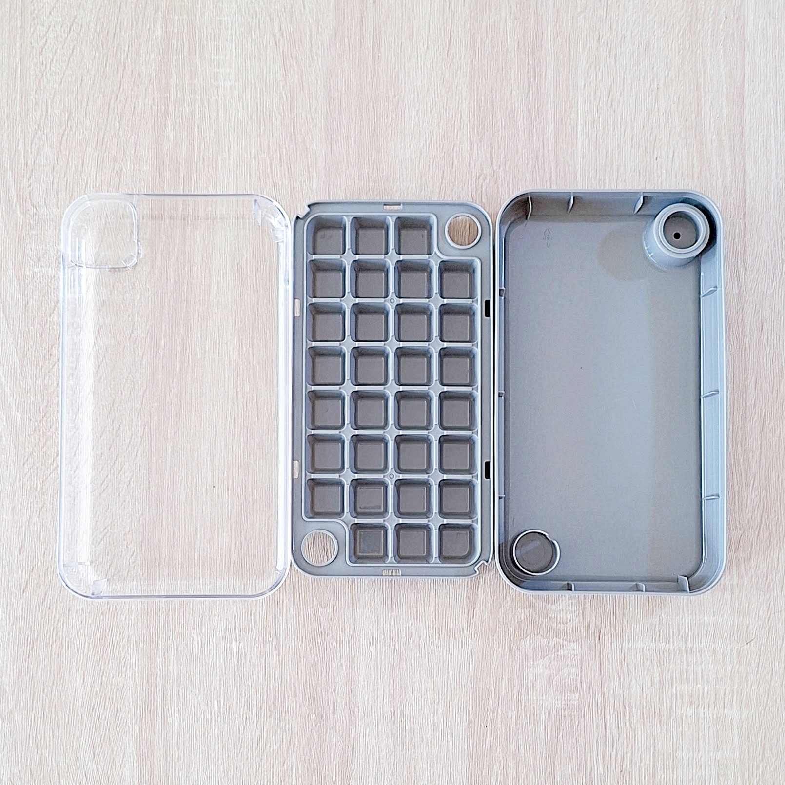 3coins「ワンプッシュ製氷器/KITINTO」